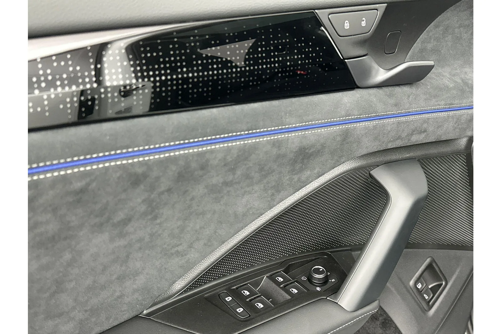 Volkswagen Tayron (2026) — foto 1