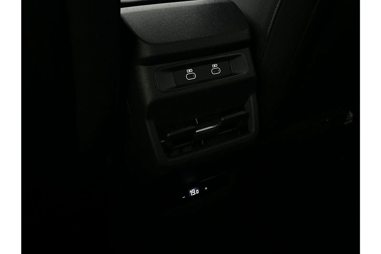 Audi Q3 (2026) — foto 1