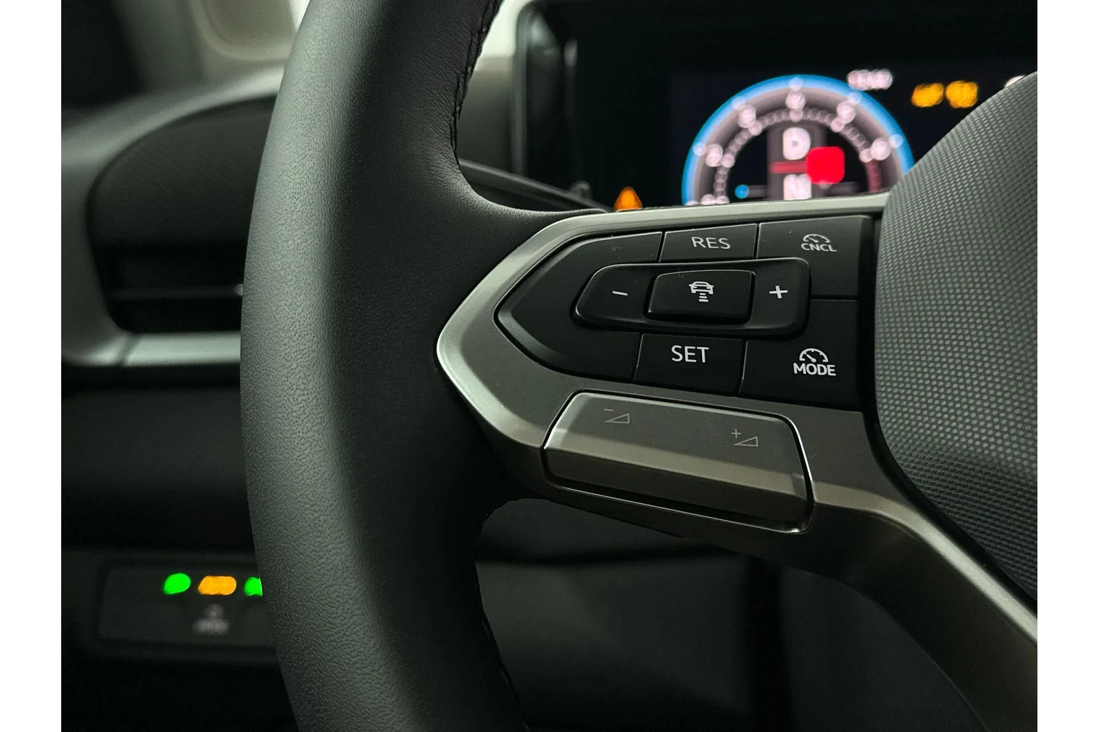 Volkswagen T-Roc (2026) — foto 1