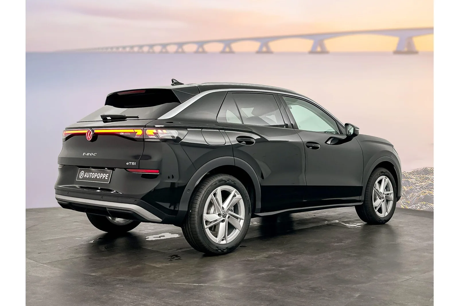 Volkswagen T-Roc (2026) — foto 1