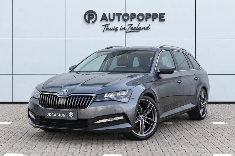 Škoda Superb (2022)