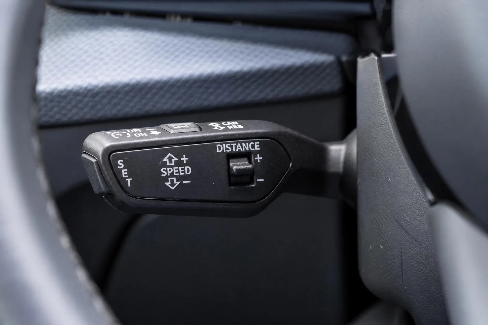 Audi Q2 (2024) — foto 1