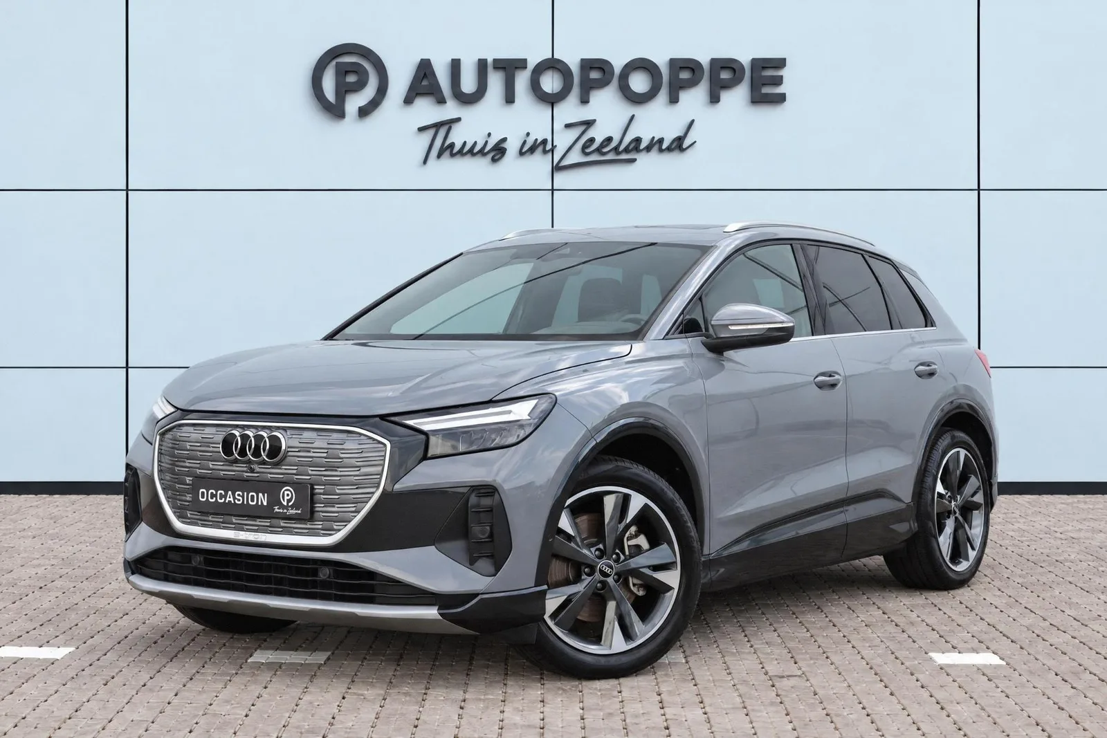 Audi Q4 e-tron (2022) — foto 1