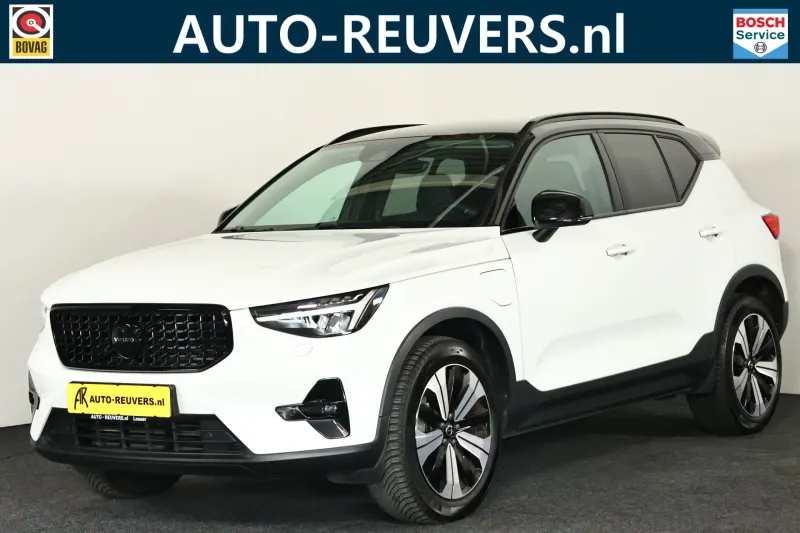 Volvo XC40 (2022)
