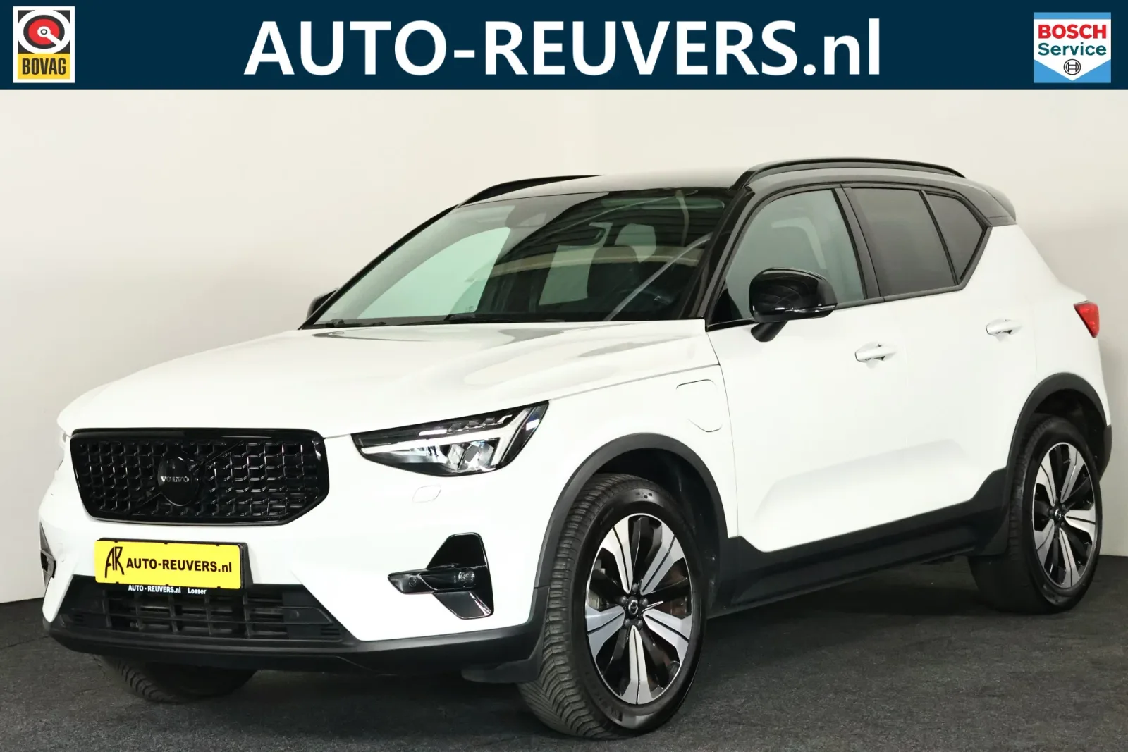 Volvo XC40 (2022) — foto 1