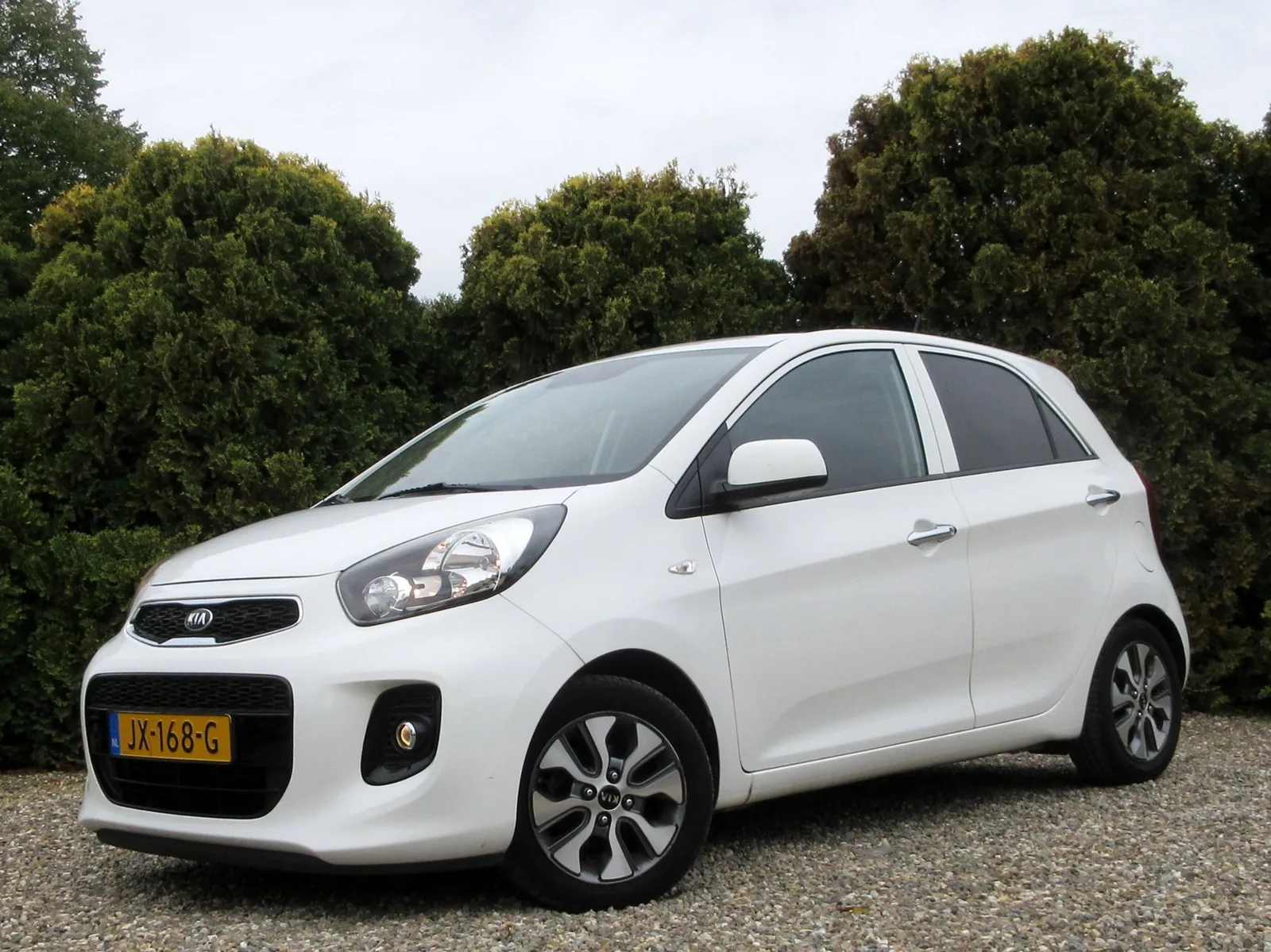 Kia Picanto (2016) — foto 1