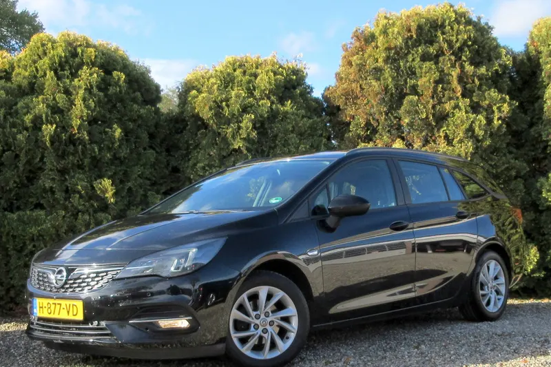 Opel Astra (2020)