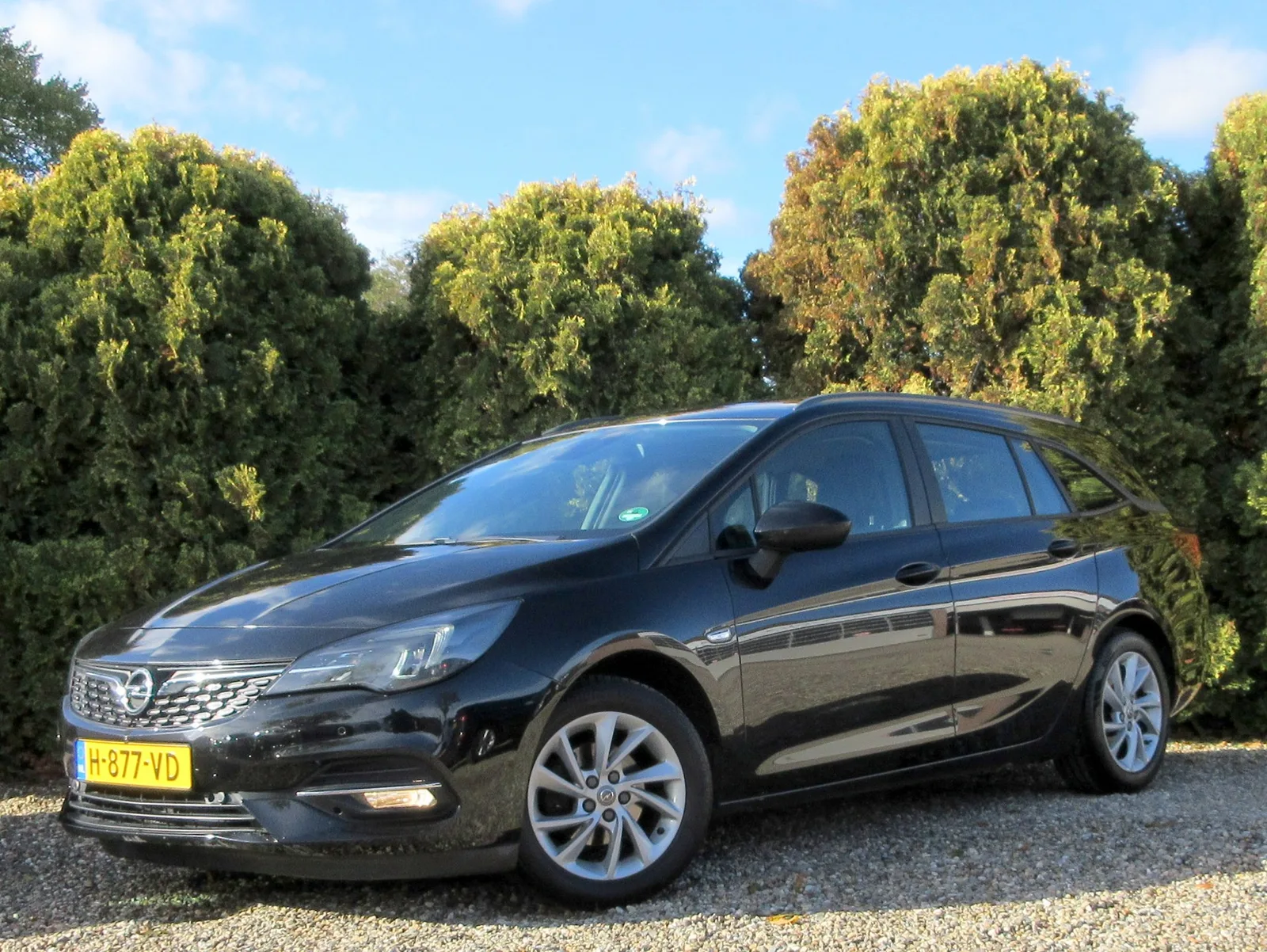 Opel Astra (2020) — foto 1