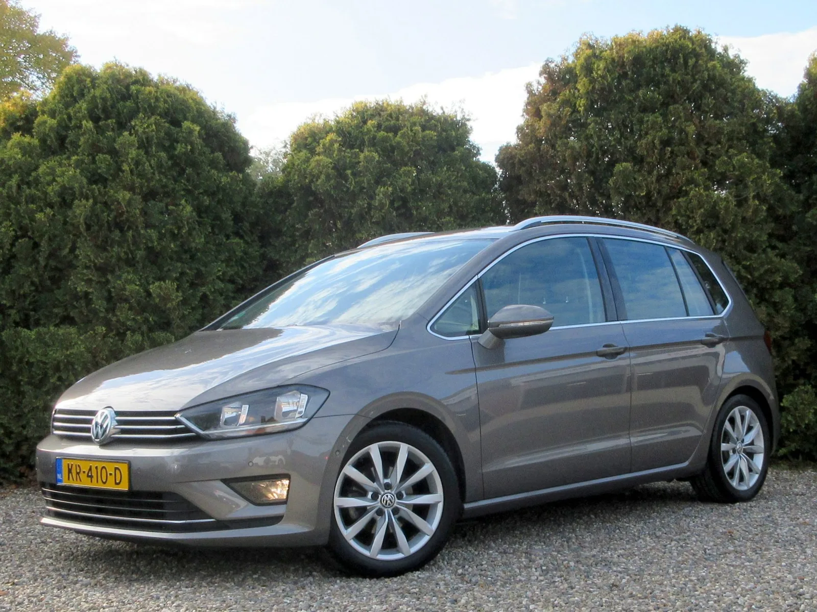 Volkswagen Golf Sportsvan (2016) — foto 1