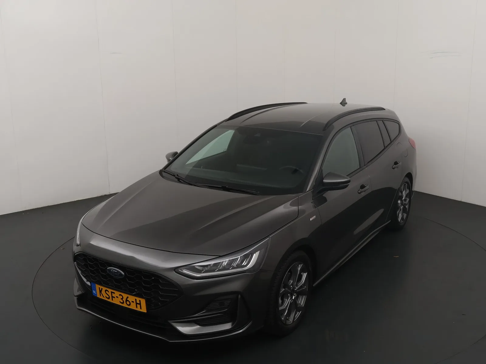 Ford Focus (2025) — foto 1