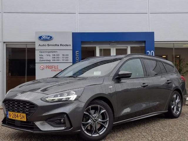 Ford Focus (2020) — foto 1
