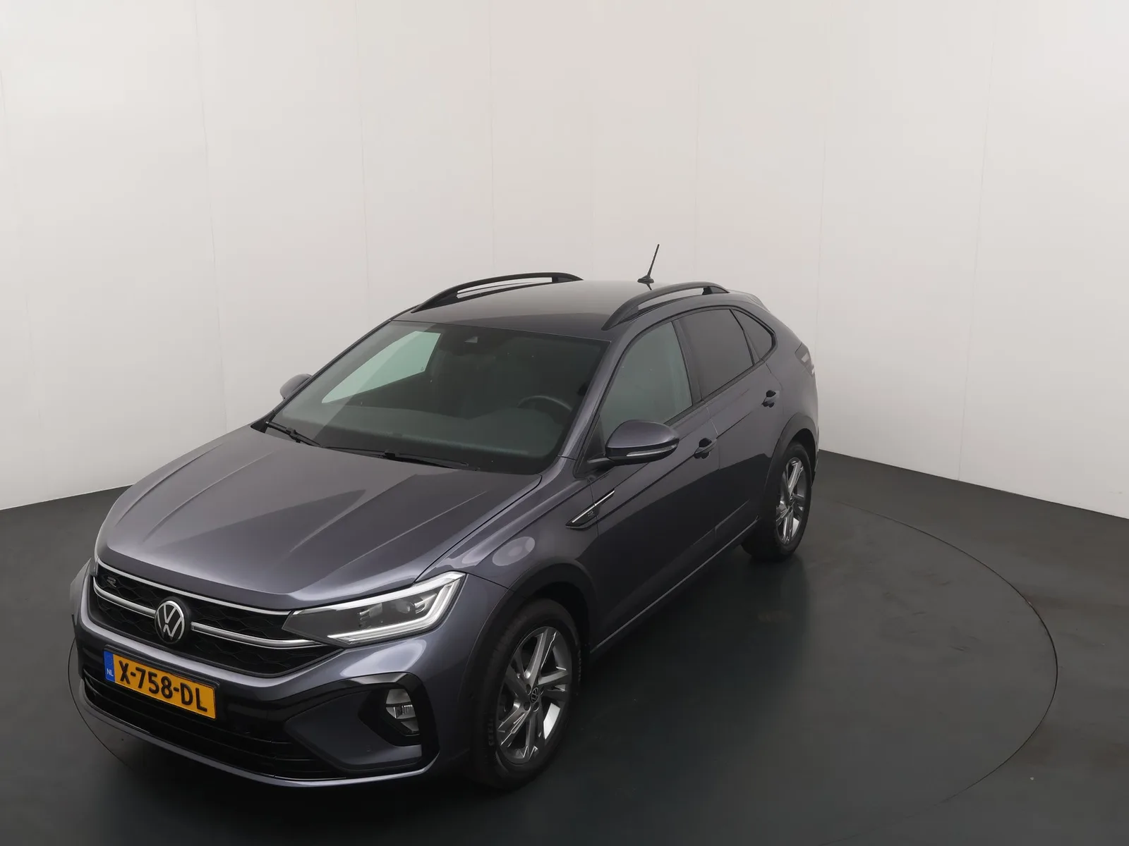 Volkswagen Taigo (2022) — foto 1