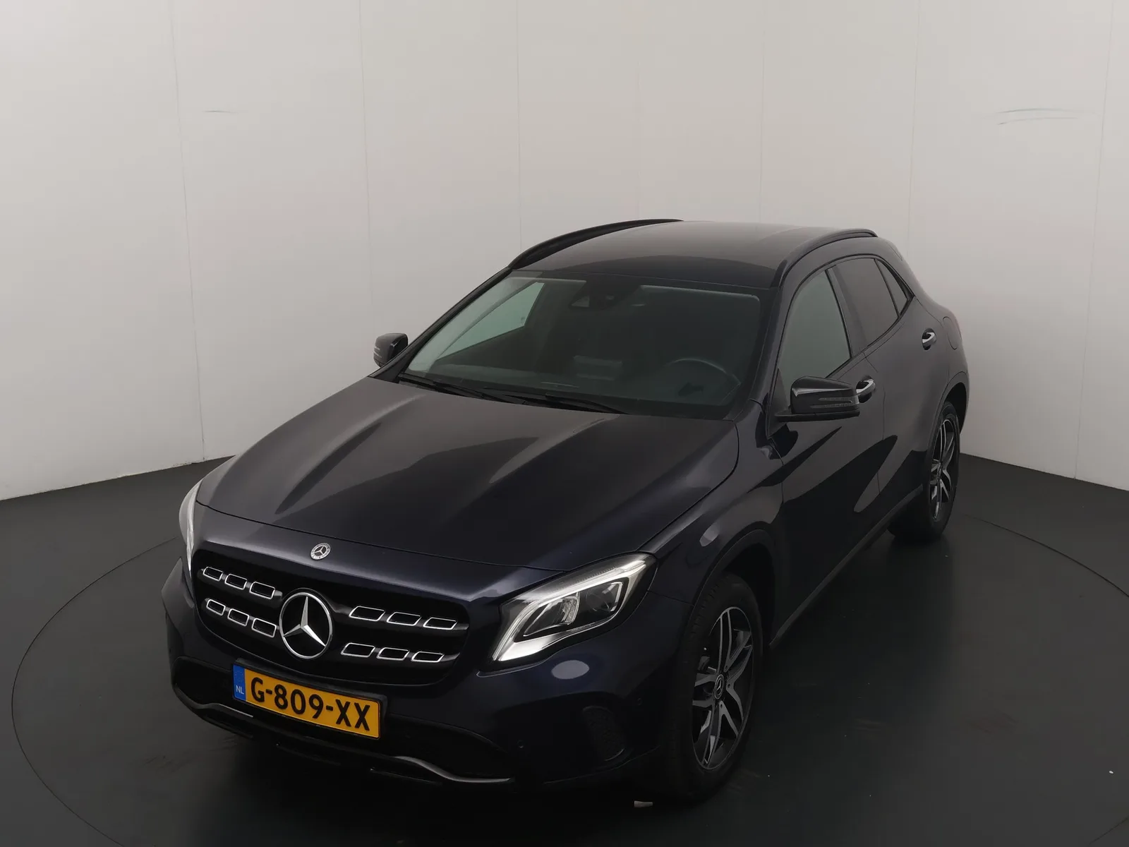 Mercedes-Benz GLA-Klasse (2018) — foto 1