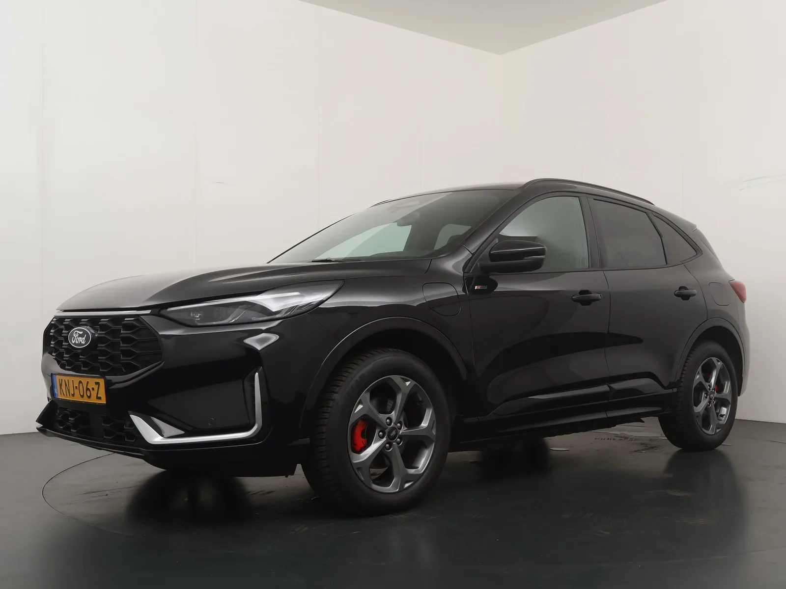 Ford Kuga (2025) — foto 1