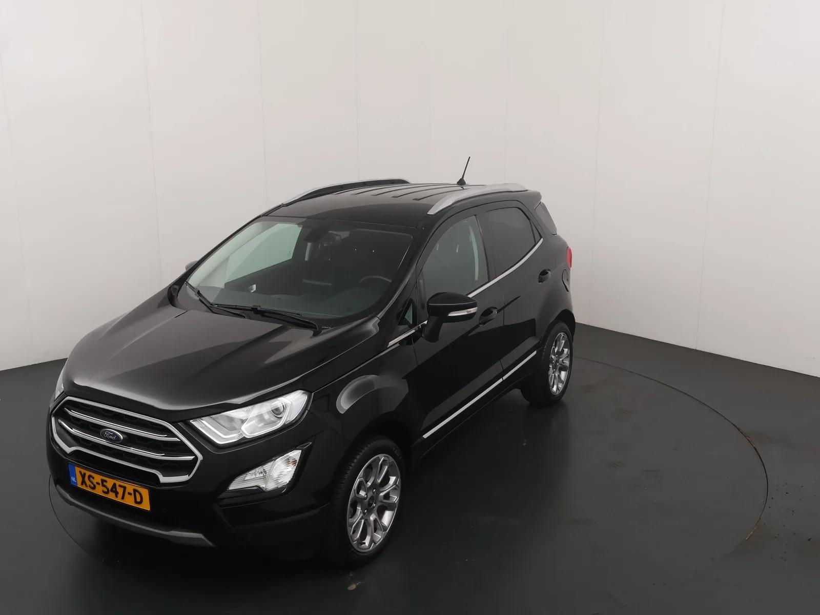 Ford EcoSport (2018) — foto 1