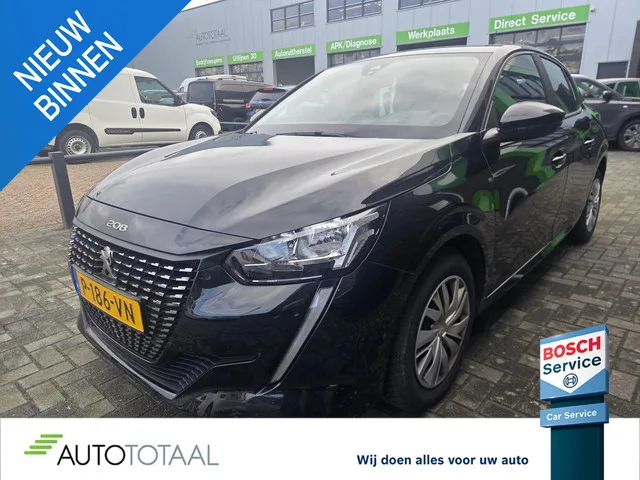 Peugeot 208 (2022) — foto 1