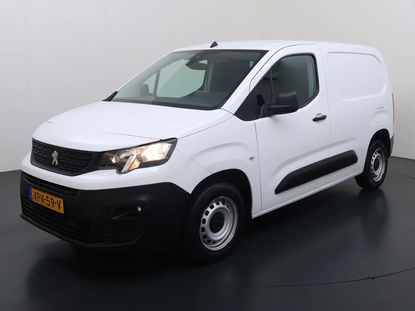 Peugeot Partner (2022) — foto 1