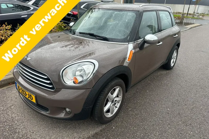 MINI Countryman (2011)
