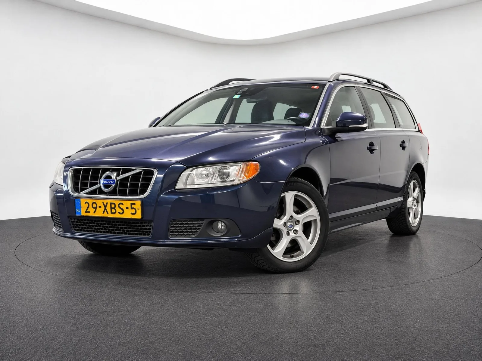 Volvo V70 (2012) — foto 1