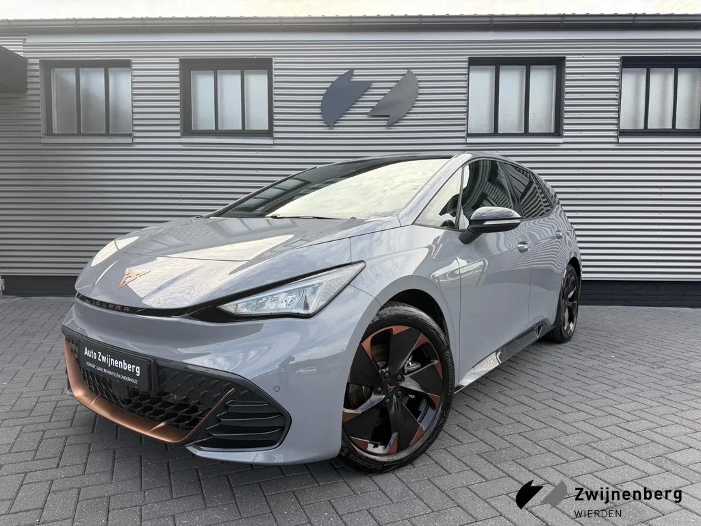 CUPRA Born (2024) — foto 1