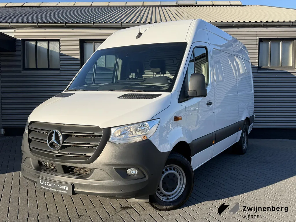 Mercedes-Benz Sprinter (2024) — foto 1