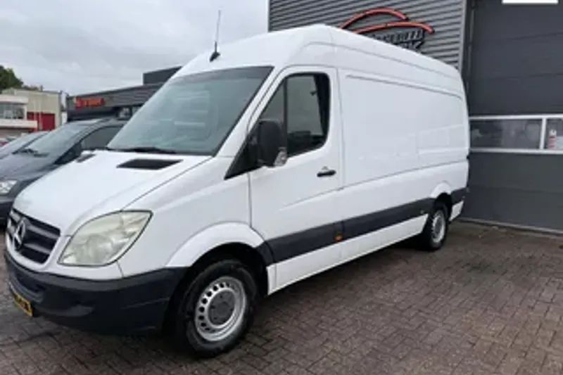Mercedes-Benz Sprinter (2012)