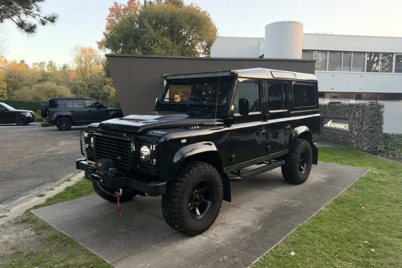 Land Rover Defender (2015)