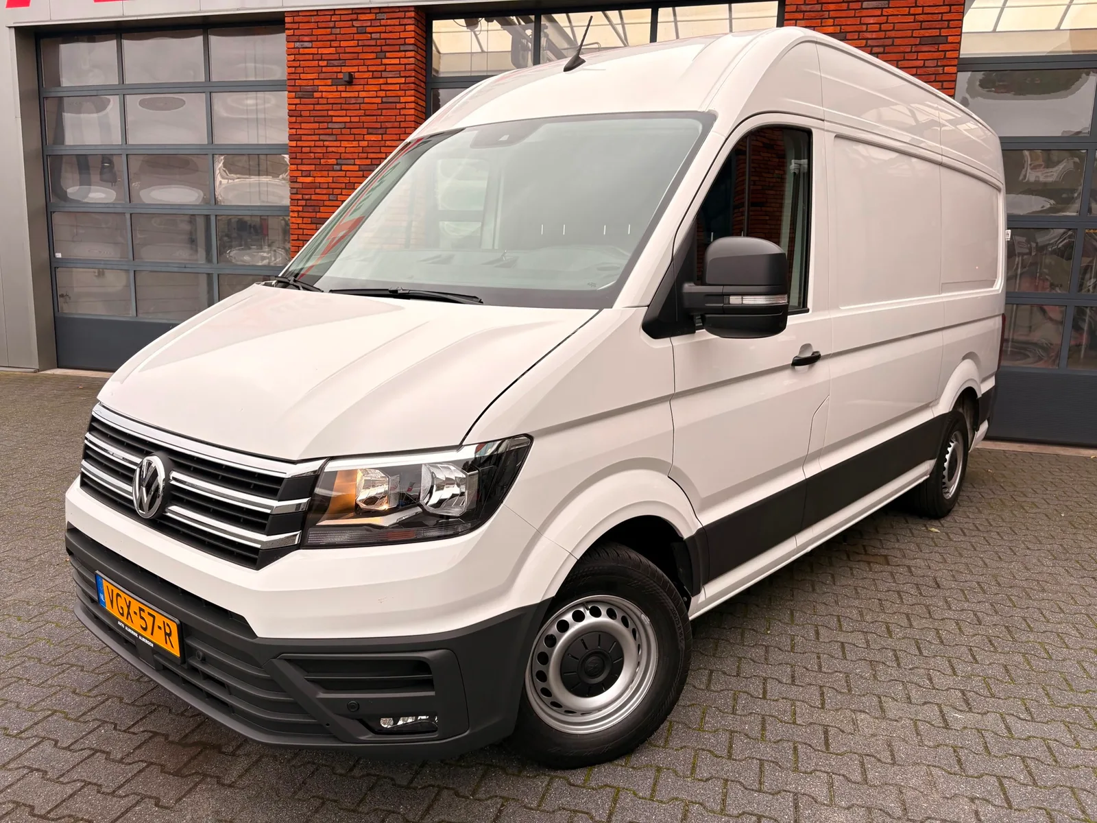 Volkswagen Crafter (2020) — foto 1