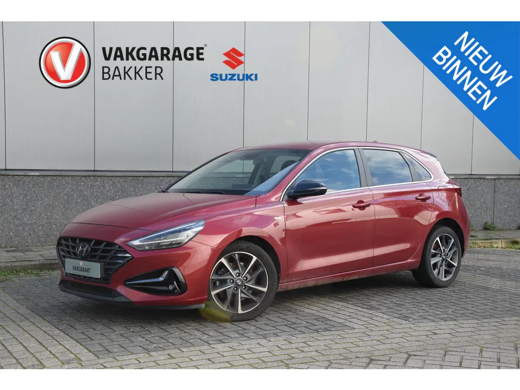Hyundai i30 (2023) — foto 1