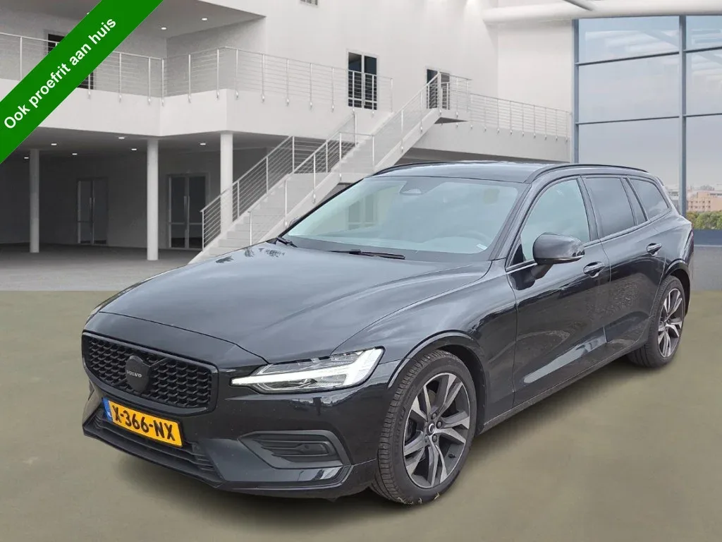 Volvo V60 (2024) — foto 1