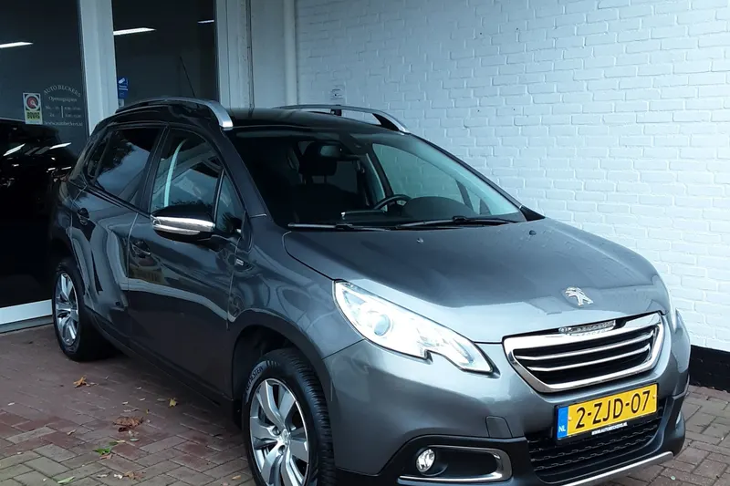 Peugeot 2008 (2015)