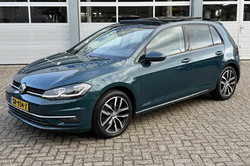 Volkswagen Golf (2017)