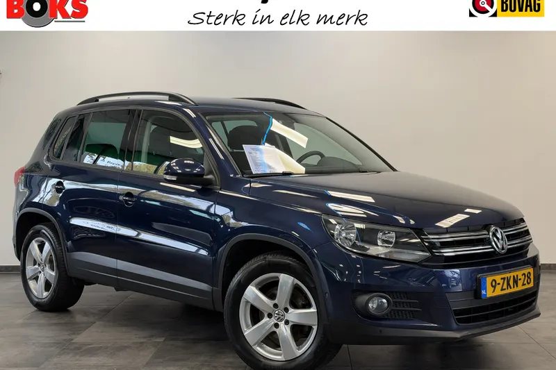 Volkswagen Tiguan (2015)