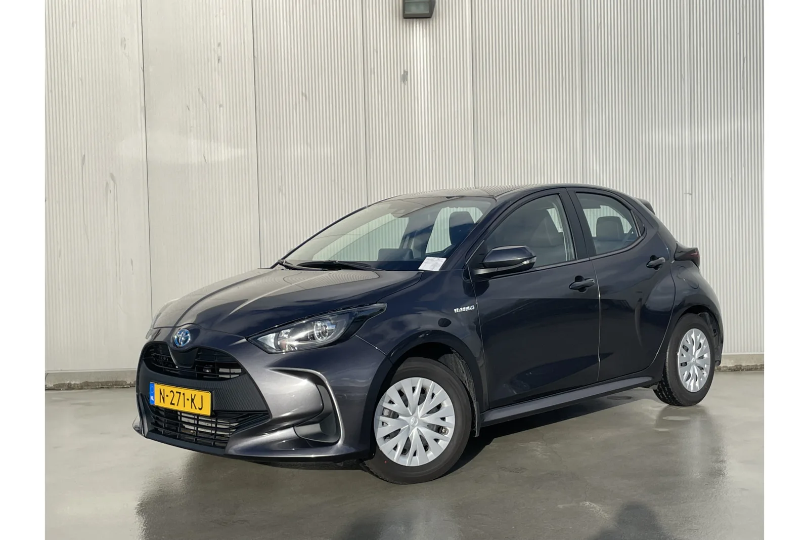 Toyota Yaris (2021) — foto 1