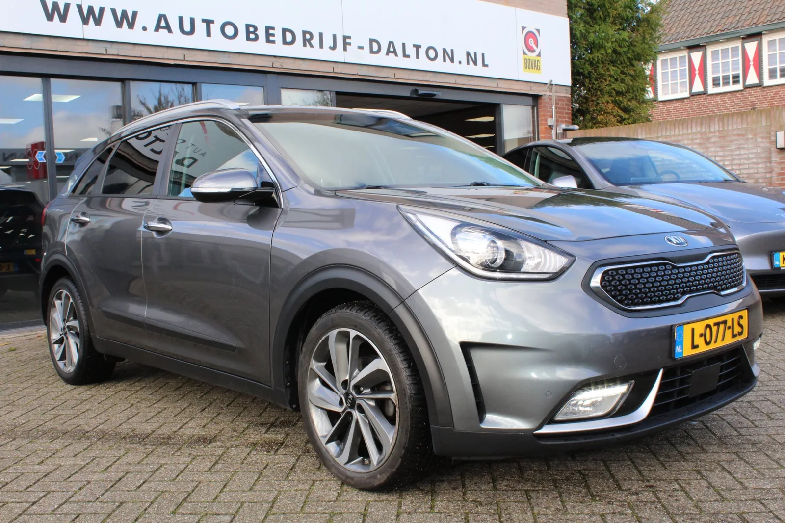 Kia Niro (2017) — foto 1