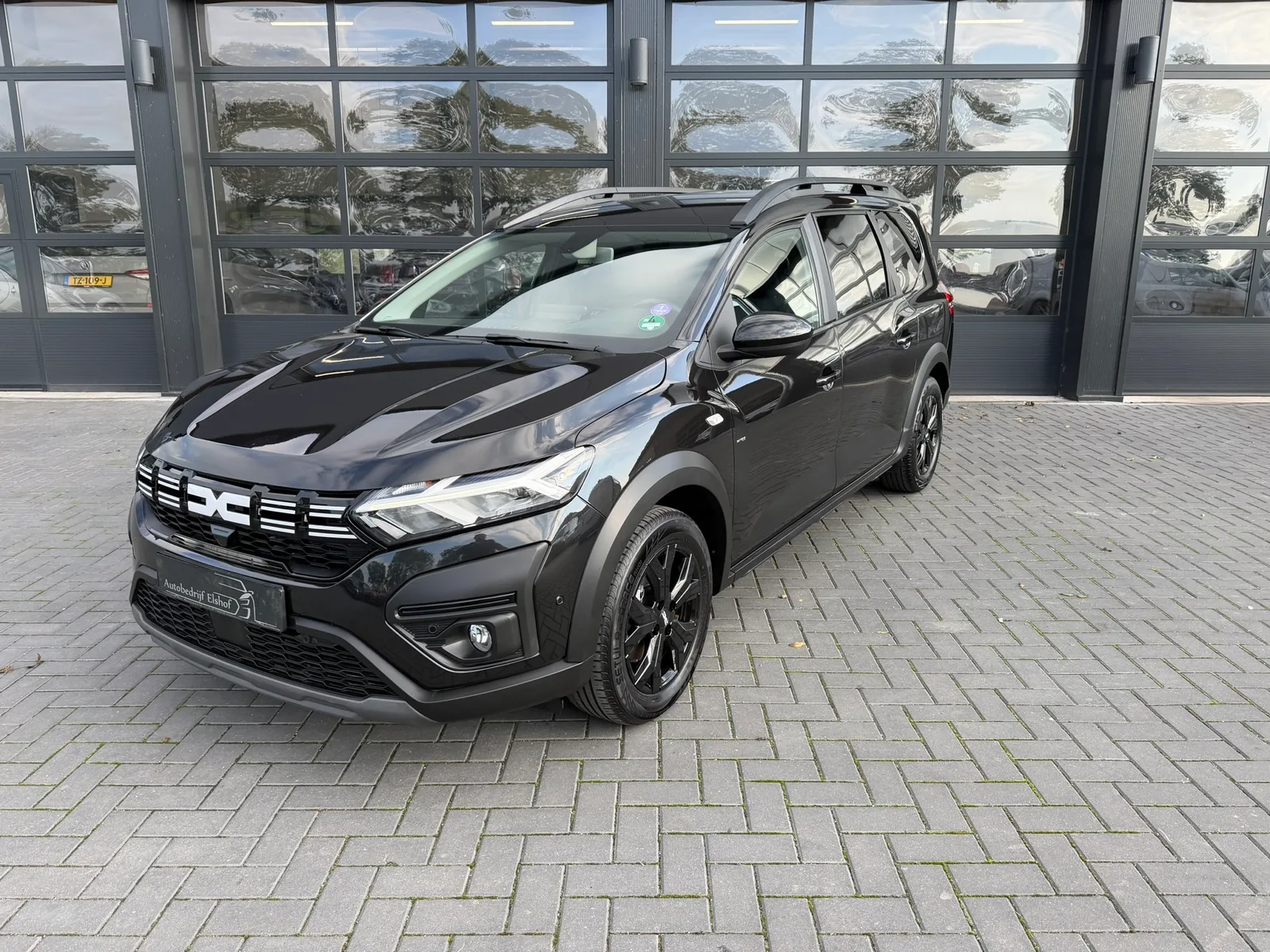 Dacia Jogger (2023) — foto 1