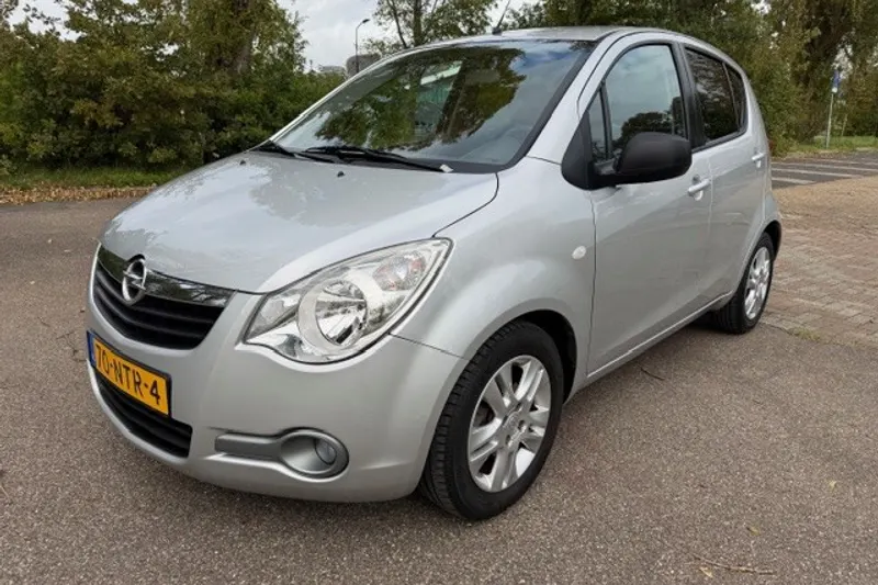 Opel Agila (2010)