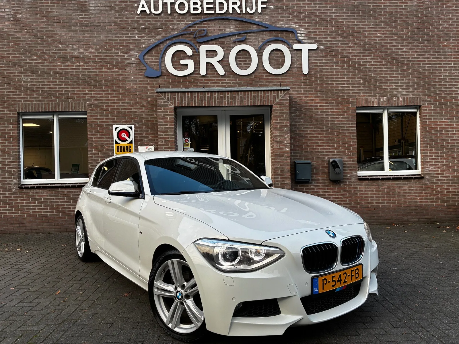 BMW 1-Serie (2014) — foto 1
