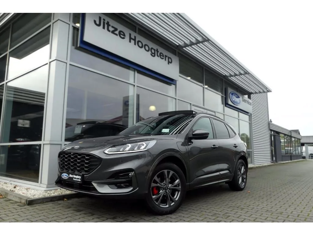 Ford Kuga (2022) — foto 1