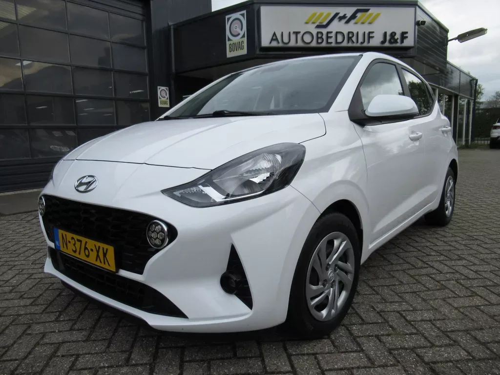 Hyundai i10 (2022) — foto 1
