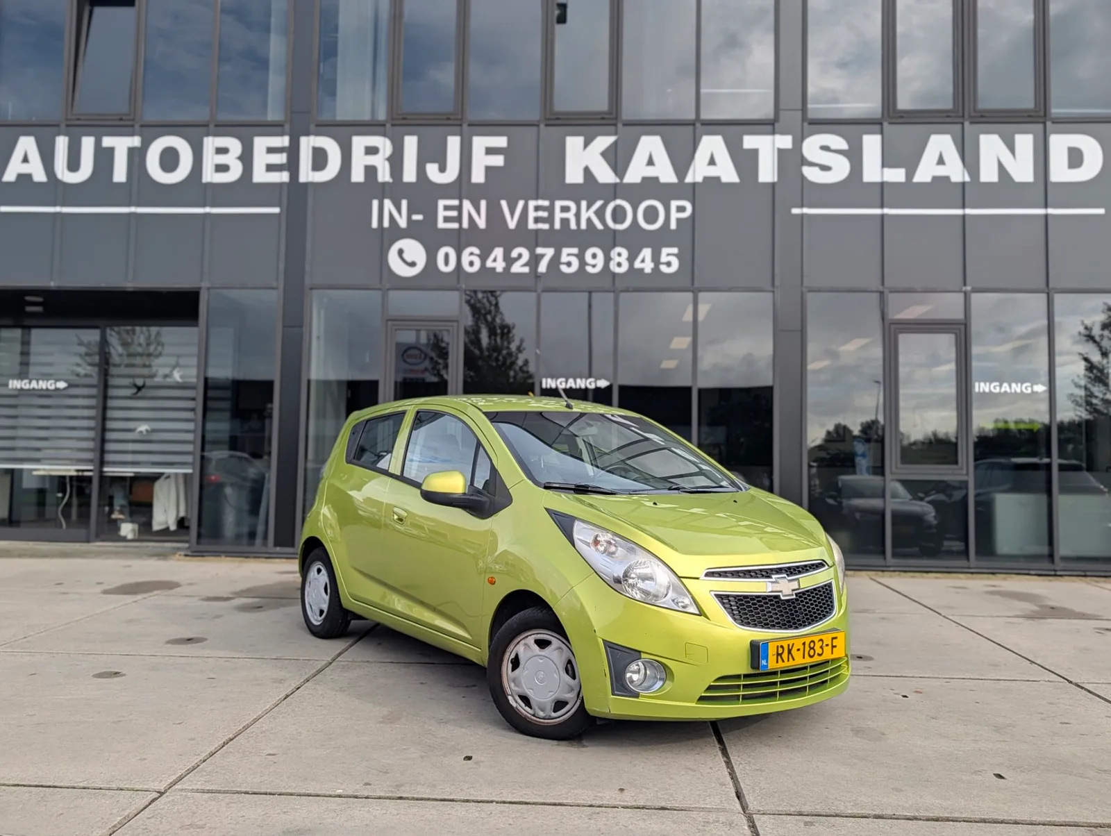 Chevrolet Spark (2011) — foto 1