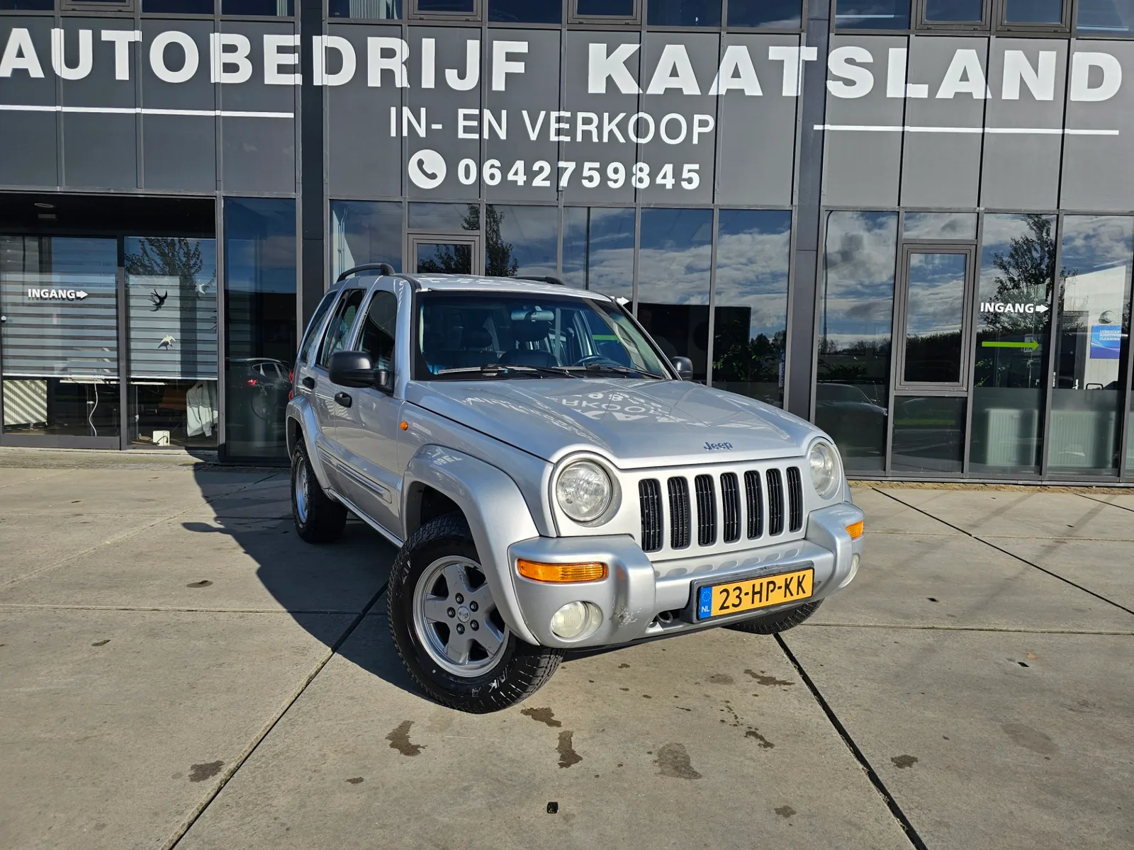 Jeep Cherokee (2001) — foto 1