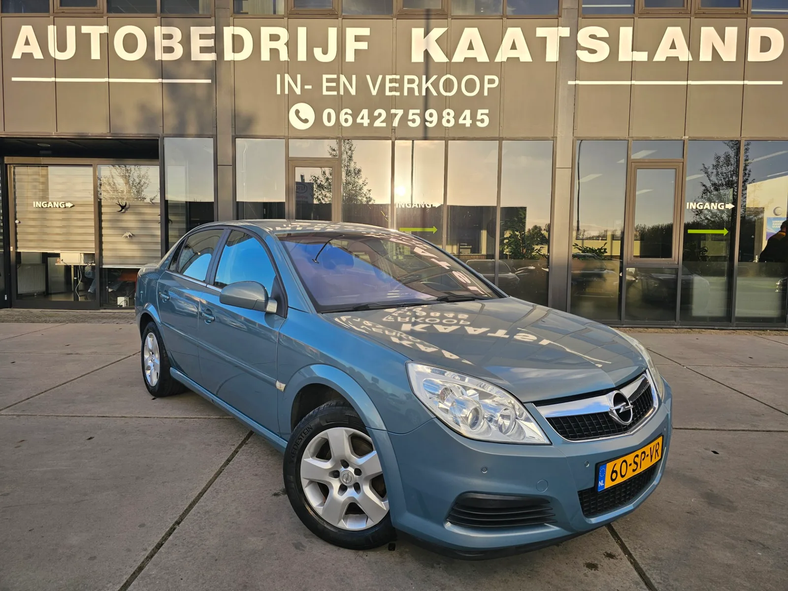 Opel Vectra (2006) — foto 1