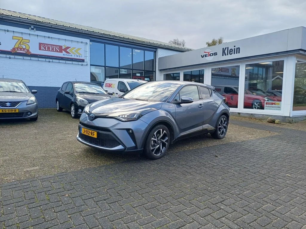 Toyota C-HR (2020) — foto 1