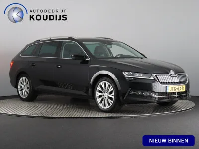 Škoda Superb (2022) — foto 1