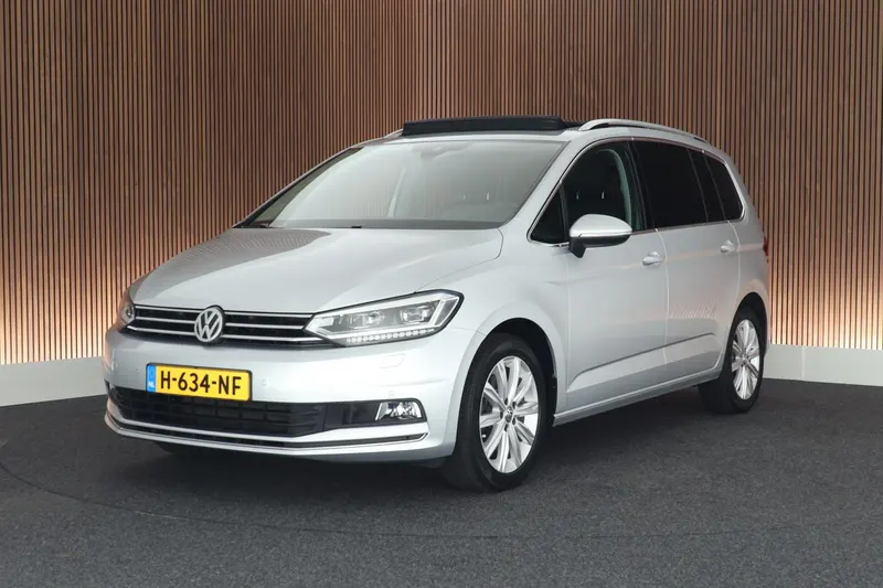 Volkswagen Touran (2019)