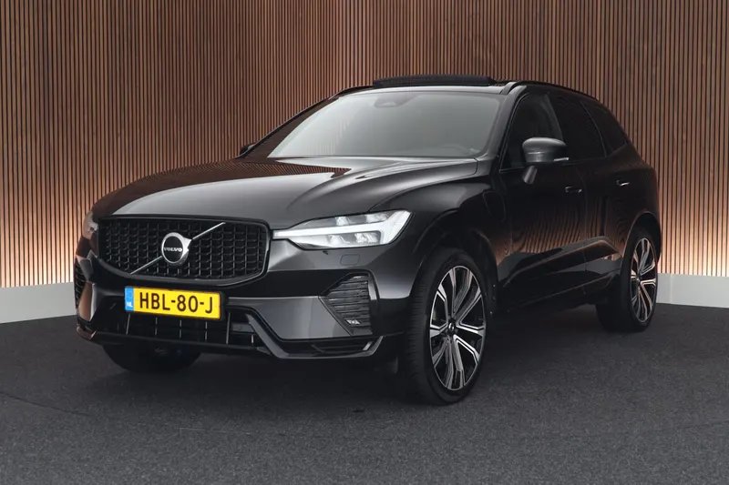Volvo XC60 (2023)