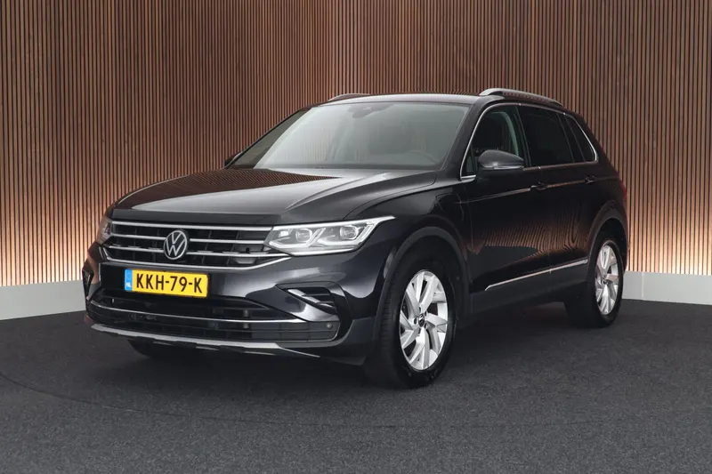 Volkswagen Tiguan (2022)