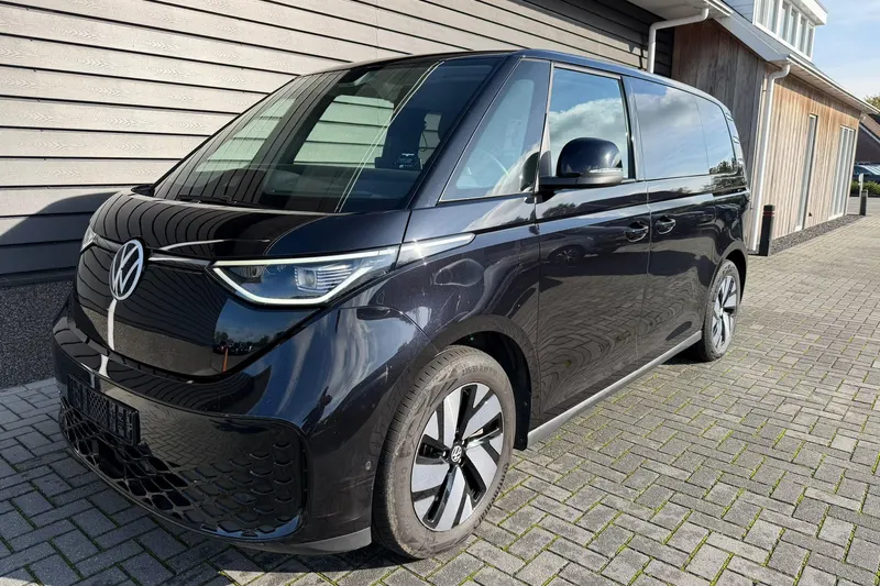 Volkswagen ID. Buzz (2023)