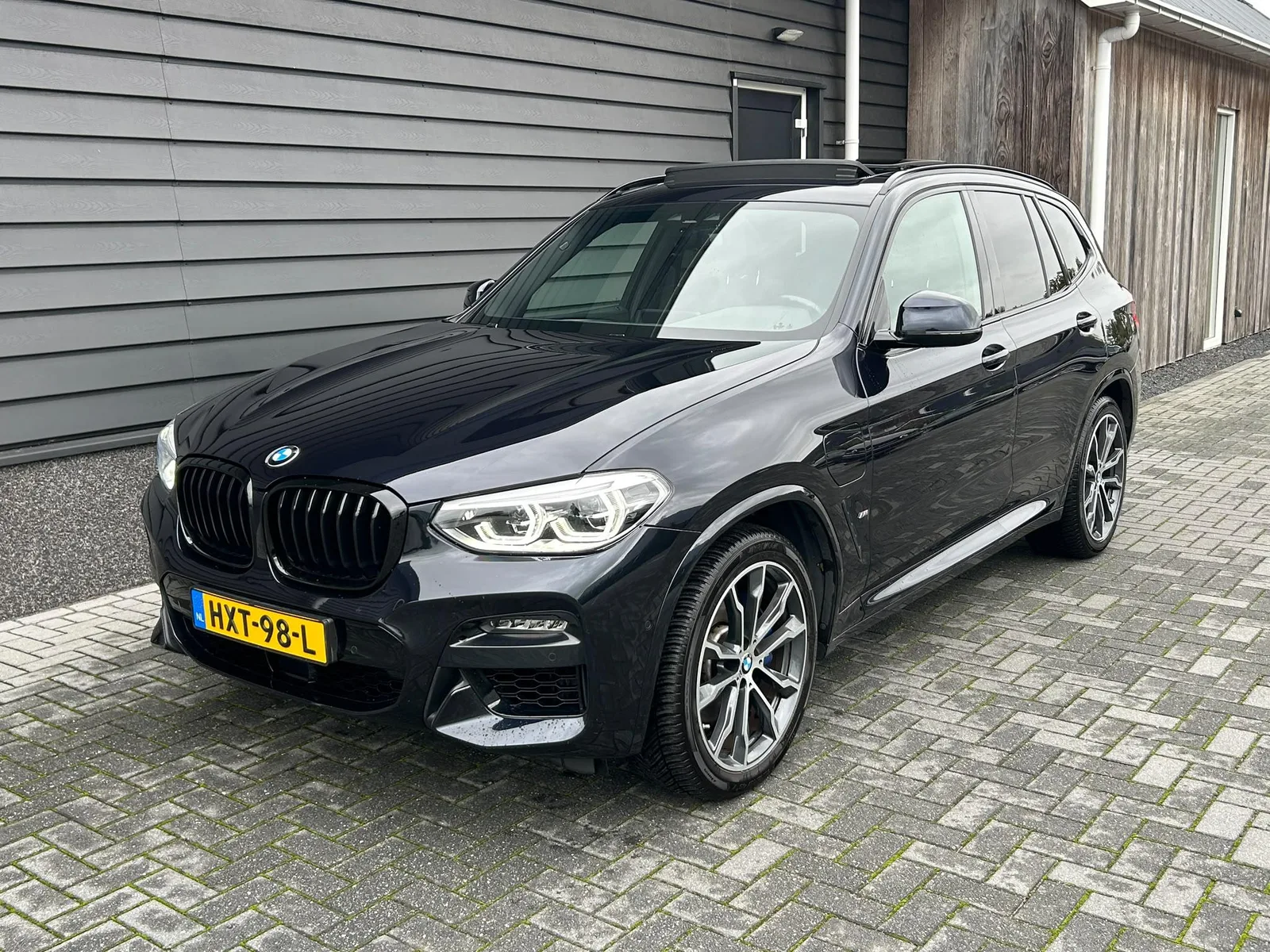 BMW X3 (2021) — foto 1